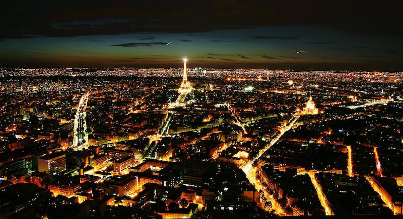 Things to do in Paris at night