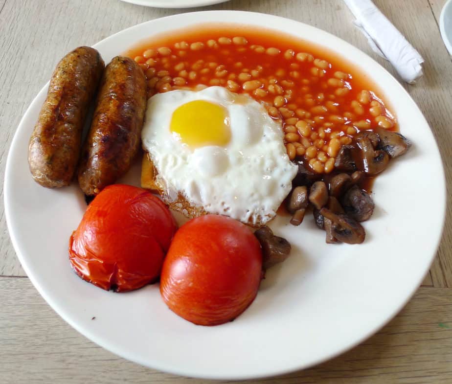 Top 10 Popular British Food - Discover Walks Blog