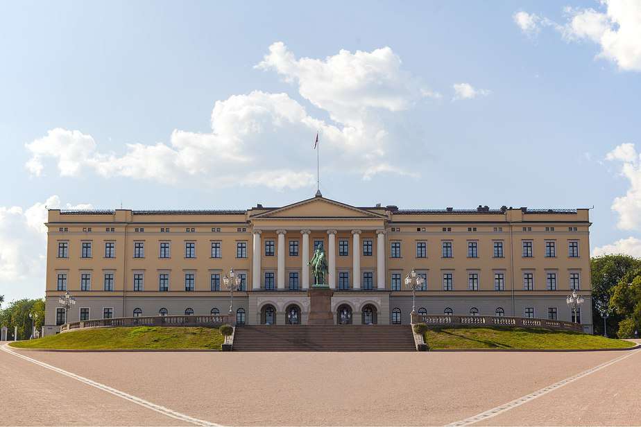 Royal Palace of Oslo By Andreas Haldorsen -Wikimedia Commons