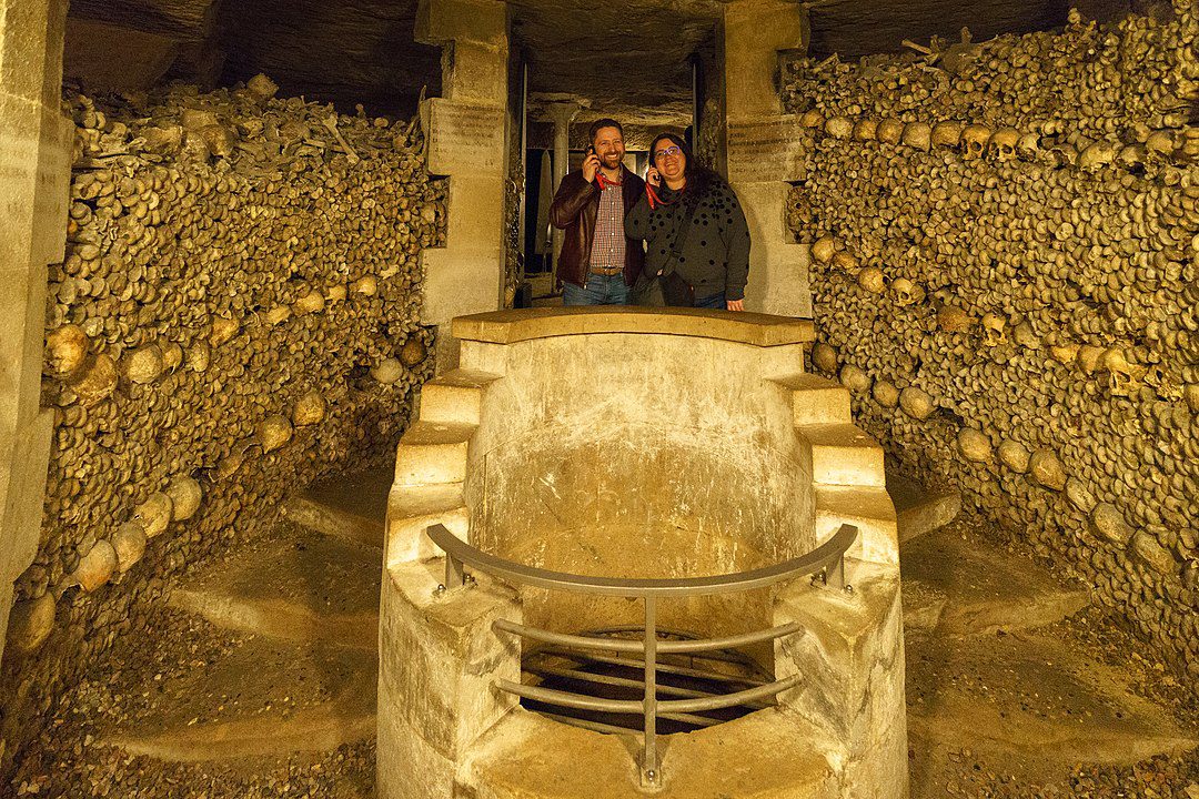 visit the catacombs of paris