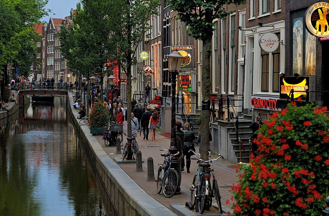 Top 10 Fun Facts About Red Light District Amsterdam - Walks Blog