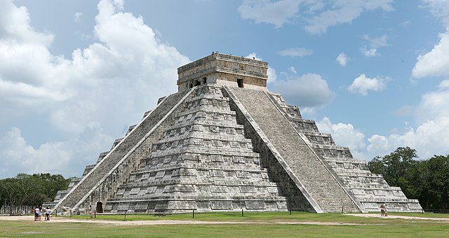 best time to visit seven wonders