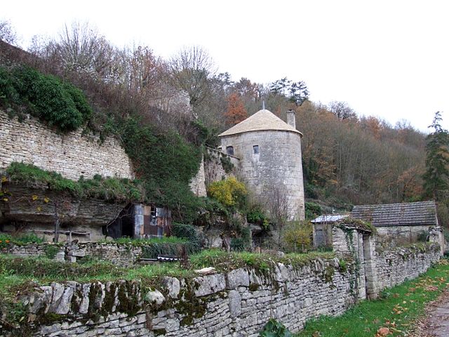 A picture of Noyers-sur-Serein 