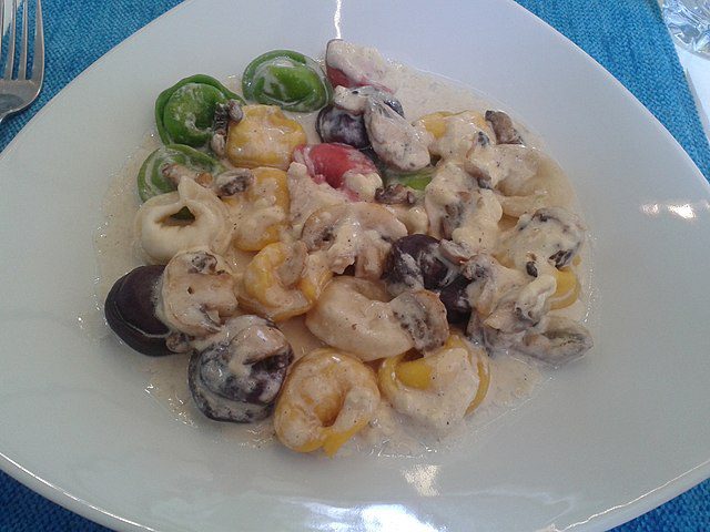 A picture of Vegetable tortellini