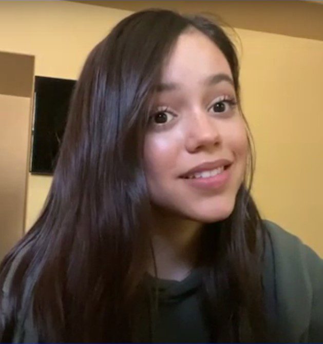 Top 10 Facts About Jenna Ortega Discover Walks Blog 