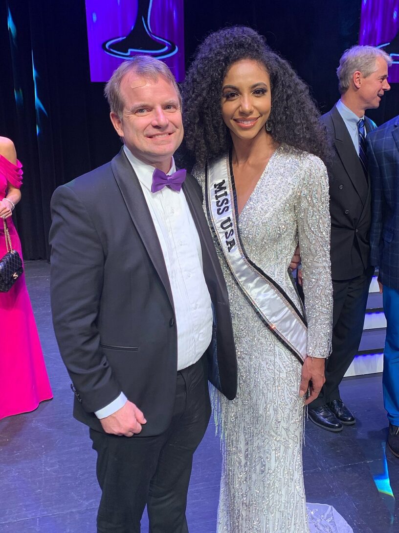 English: Miss USA Cheslie Kryst and Jude Louis Sola at Miss North Carolina Pageant