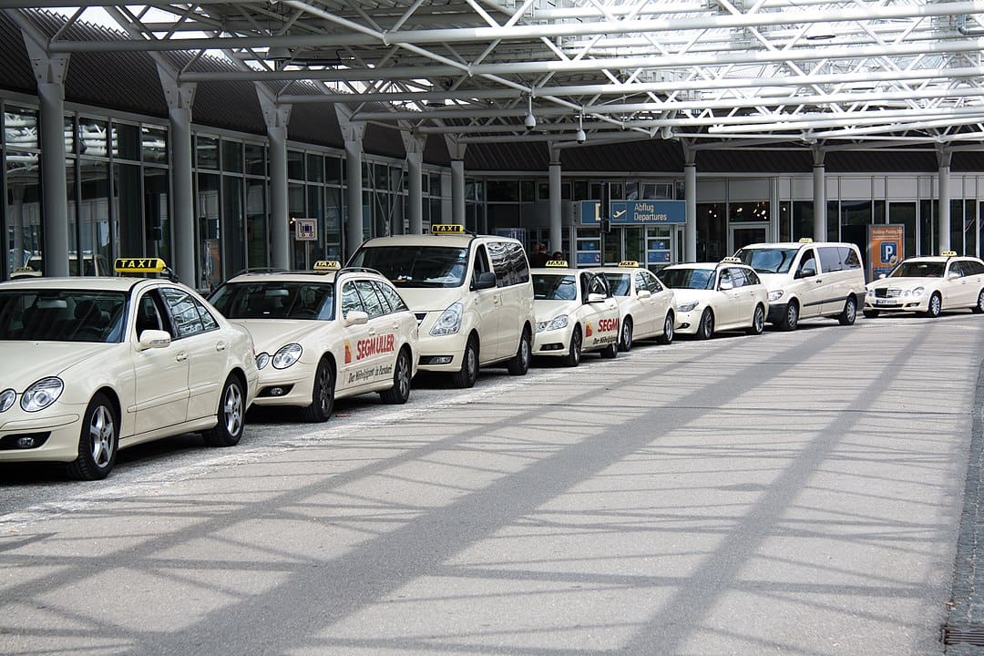 just travel taxis