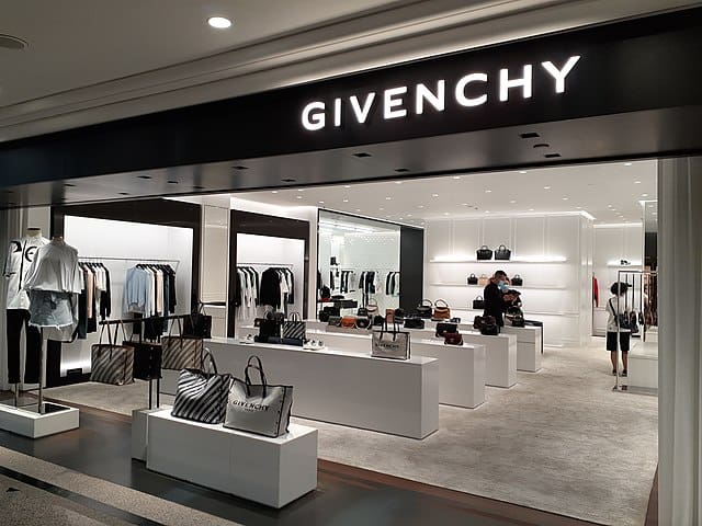 Givenchy by Aventura Mall, Phillip Pessar