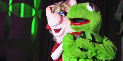 Miss. Piggy and Kermit the Frog