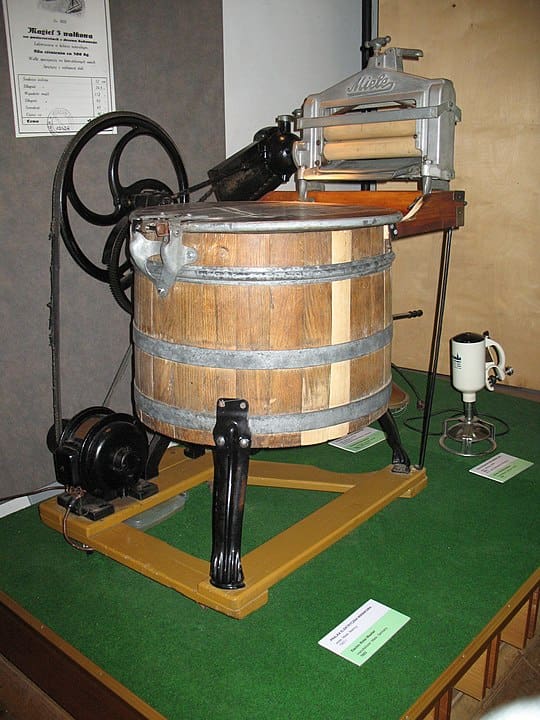 10 Remarkable Facts about the Inventor of the Washing Machine