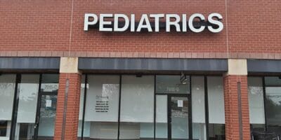 Pediatricians Storefront at Manchester Lakes