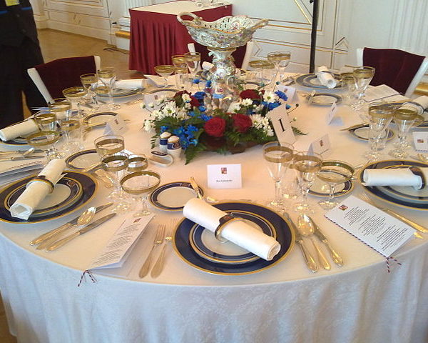 A round dinner table setup