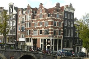 Amsterdam's Jordaan District Small-Group Food Walking Tour